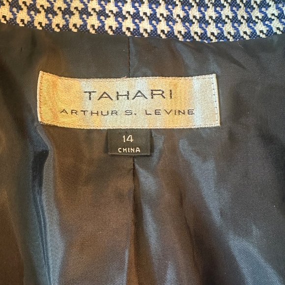 Tahari ASL Black and White Houndstooth Blazer - Picture 8 of 9